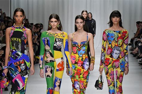 michael kors buys versace for 2.1 billion|who is versace owned by.